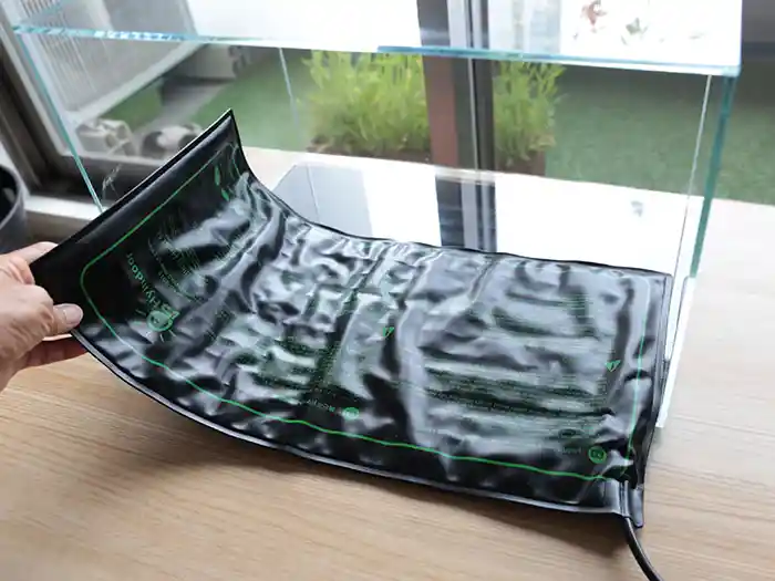 加温用のヒーター
